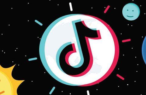 抖音臭臭和阿呆吃瓜视频,揭秘娱乐圈幕后故事