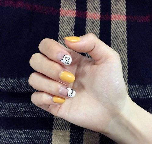 做美甲吃瓜搞笑视频,指尖艺术与欢乐时光完美融合